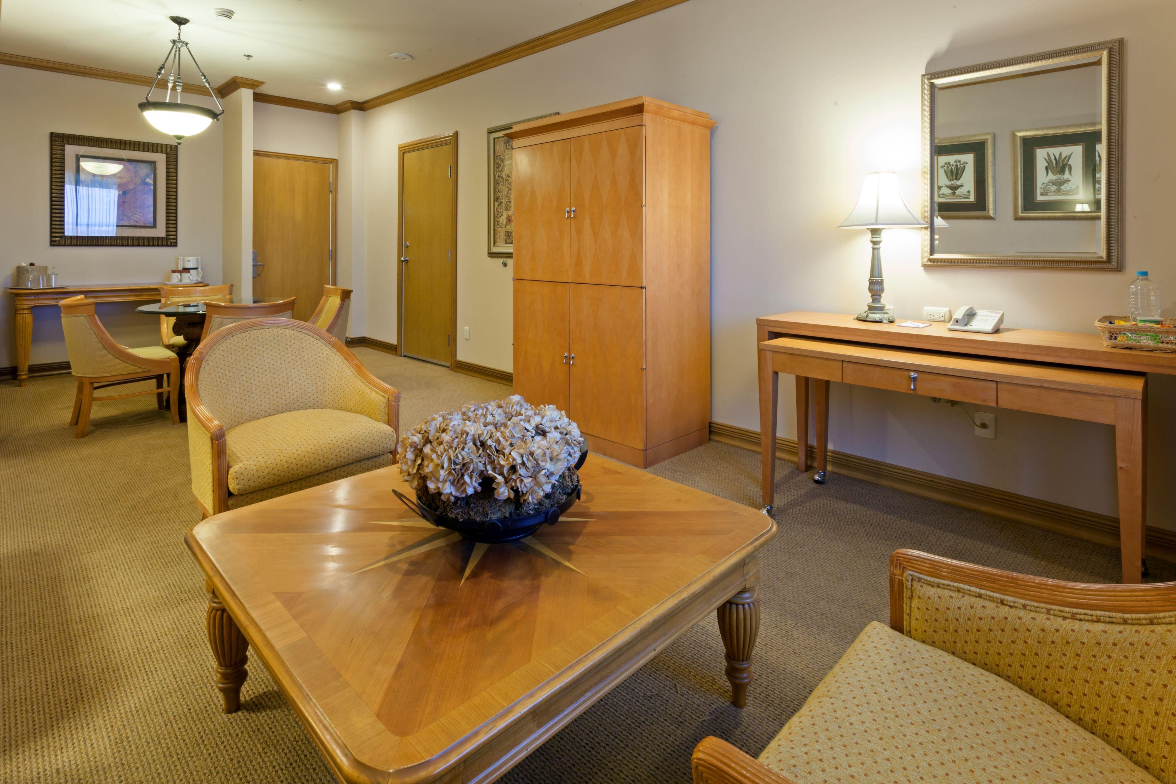 Hotel Crowne Plaza Torreon By Ihg Extérieur photo