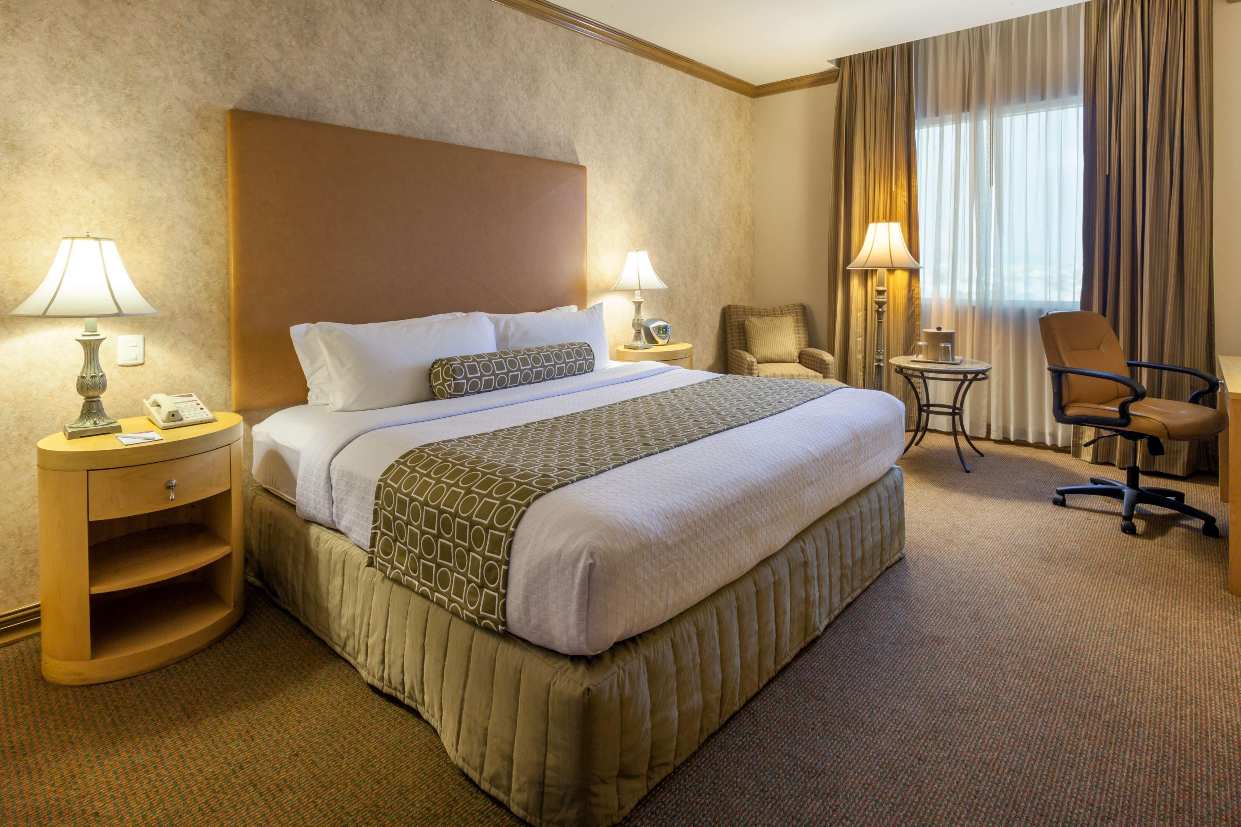 Hotel Crowne Plaza Torreon By Ihg Extérieur photo