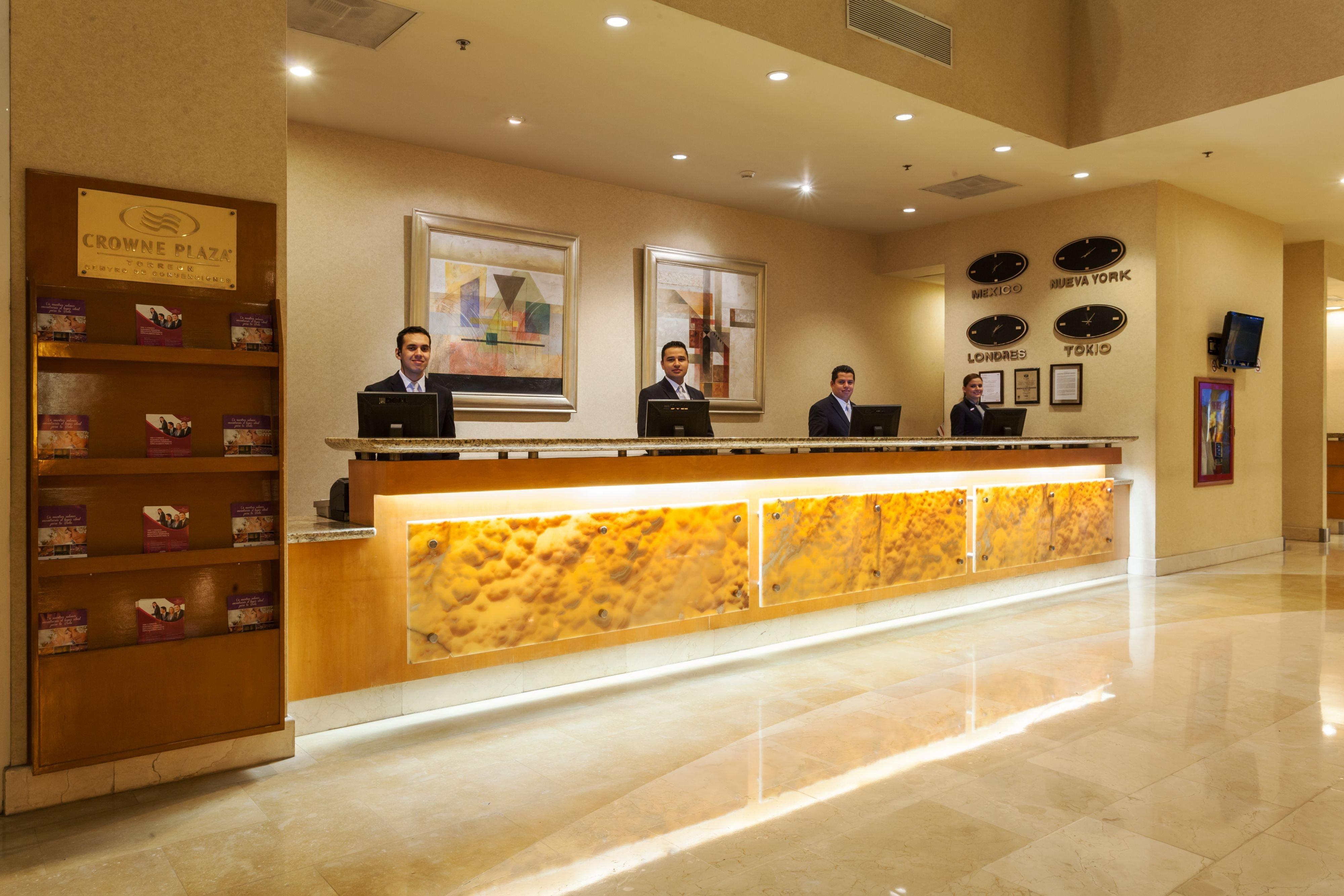 Hotel Crowne Plaza Torreon By Ihg Extérieur photo
